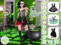 Iconic Halloween Costumes Online Game